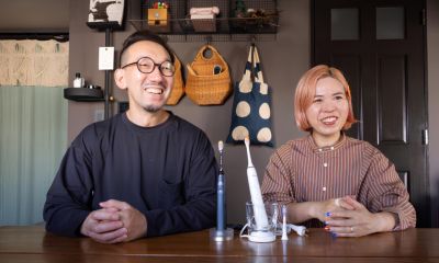 ソニッケアーの歯ブラシとのインタビューで笑顔のEriさんとNaoki Notoya