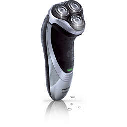 AquaTouch wet and dry electric razor