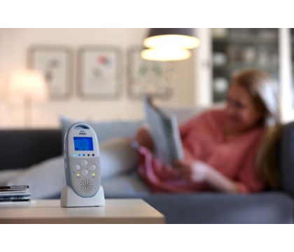 Philips Avent SCD560/00 - Vigilabebés digital con tecnología DECT, LCD, luz  nocturna, alcance hasta 330 m