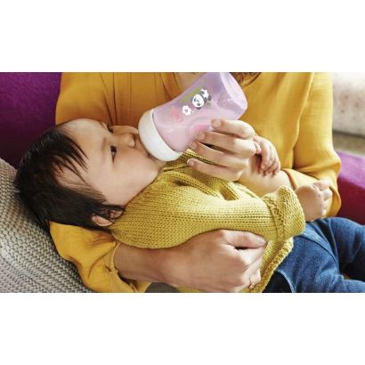 The most natural way to bottle feed
