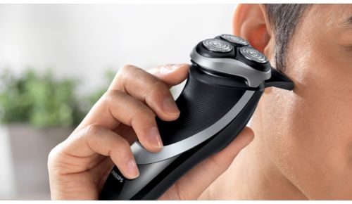 Perfetto per rifinire baffi e basette