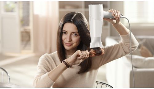 Beccuccio sottile per ritocchi e styling accurato