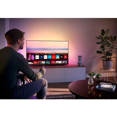 4K UHD LED Smart TV