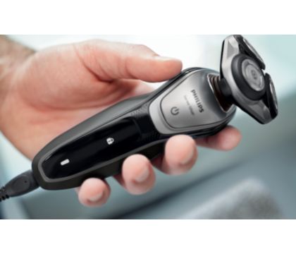 Shaver series 5000 ウェット＆ドライ電気シェーバー S5216/06 | Philips