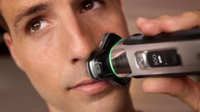 Norelco i9000 Prestige Wet&Dry Electric Shaver with SenseIQ - thumbnail 7