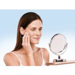 Hydrates skin during the cell renewal process