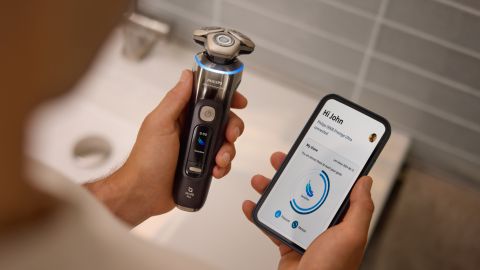 How to clean your S9000 shaver