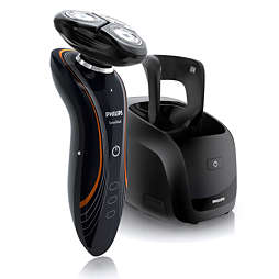 Shaver series 7000 SensoTouch wet and dry electric shaver