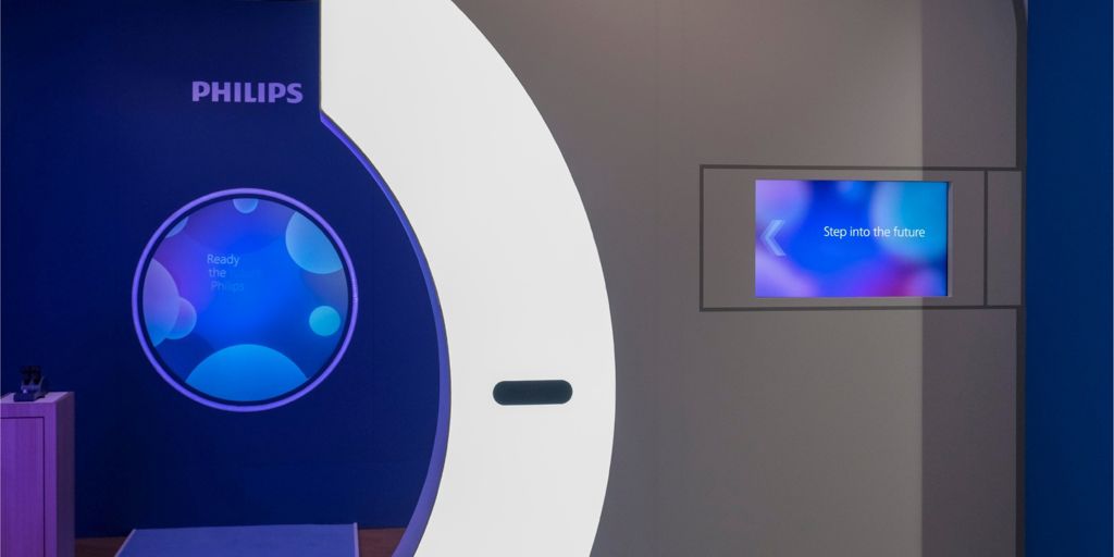 Live experiences at ECR