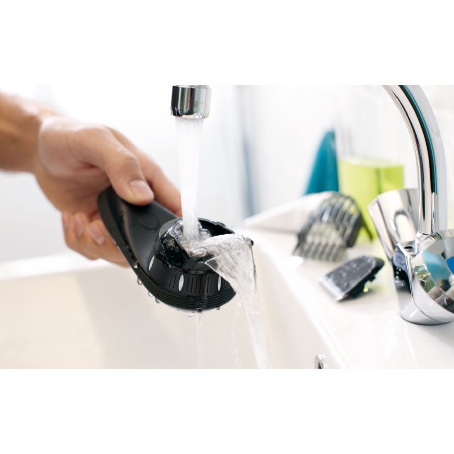 Cut your own hair - even in hard-to-reach areas