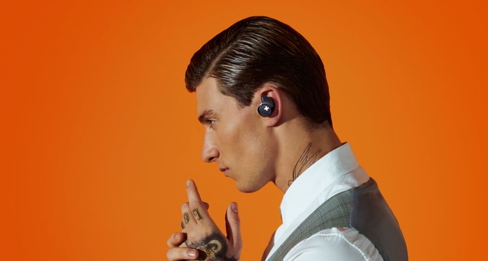 Philips bass+ in discount ear