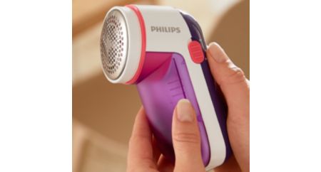  Philips Fabric Shaver, Removes Fabric Pills, Suitable for All  Garments, Large Blade Surface, Cleaning Brush, Includes Batteries, Blue  (GC026/00) : Health & Household