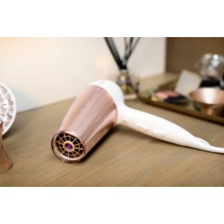 MoistureProtect DryCare Prestige Hairdryer