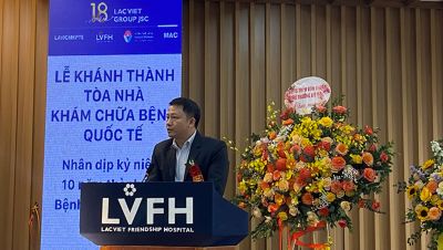 Ông Vũ Đức Nhất phát biểu tại lễ khánh thành Bệnh viện Hữu nghị Lạc Việt
