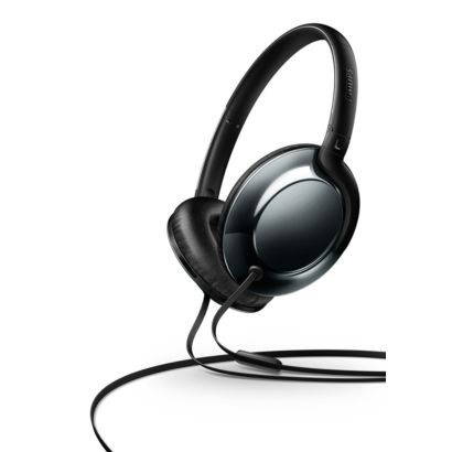 Izuzetno lagan. Snažan zvuk.