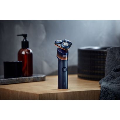 Close shave. Extra skin protection*