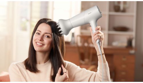 Aggiunge volume ottimizzando la consistenza, i ricci e l'elasticità