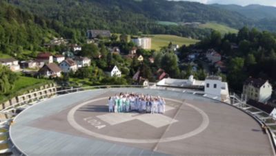 Team am Landeplatz Leoben