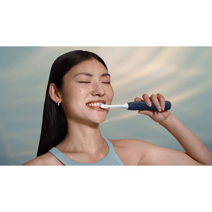 Series 6500 Rechargeable toothbrush HX7413/07 | Sonicare