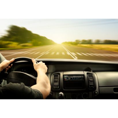 Disfrutá de la música en vivo en el auto