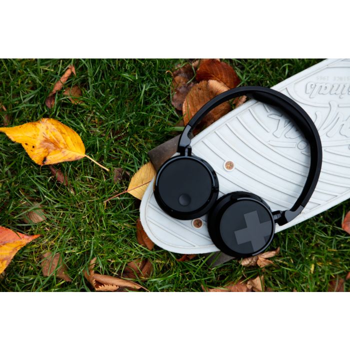 Wireless noise cancelling headphones TABH305BK 00 Philips