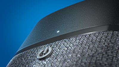 10 hours of play time. 2.5 hours charging time