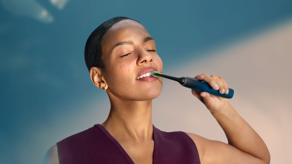 DiamondClean 9000 Rechargeable toothbrush HX9911/62 | Sonicare