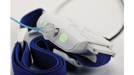 本体上部に装着手順をアイコン表示