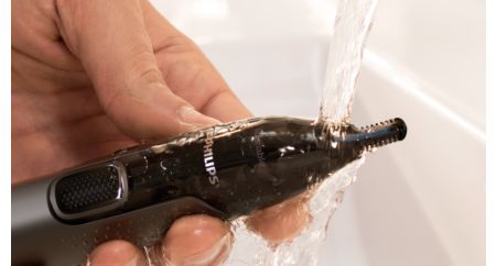 Nose trimmer series 3000 Nose, ear & eyebrow trimmer NT3650/16 | Philips