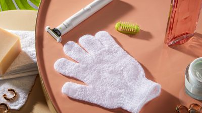 Ayuda a prevenir el vello subcutáneo