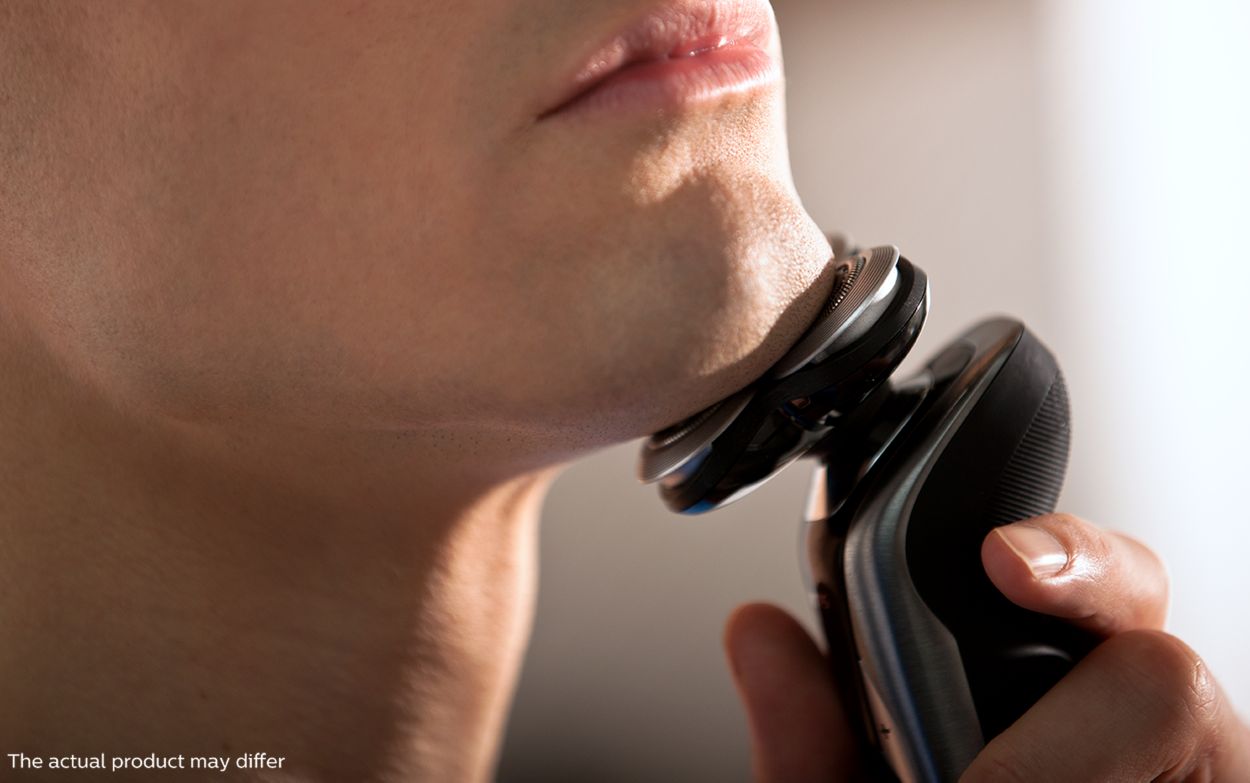 Shaver series 9000 ウェット＆ドライ電気シェーバー S9041/43 | Philips