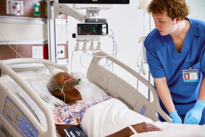 Experiencia de los clientes: Video del Saratoga Hospital en el que se destacan los beneficios de la puntuación de alerta temprana y el software IntelliVue Guardian Software.