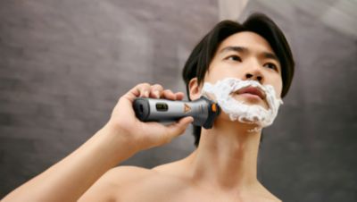 Wet and dry shaving at the sink or in the shower