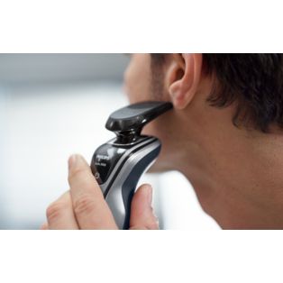Shaver series 5000 Dry electric shaver
