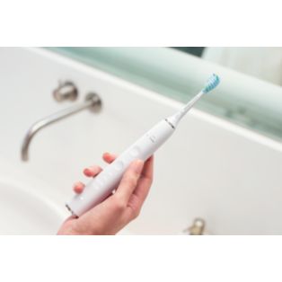 Sonicare DiamondClean 9000 Sonic electric toothbrush with accessories - White