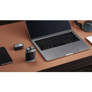 Close shave any time, anywhere