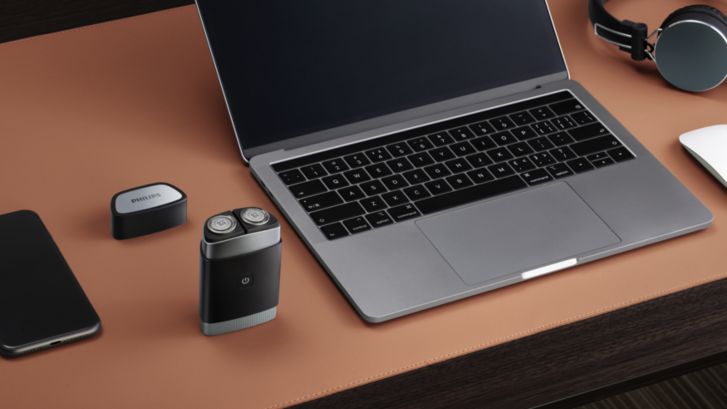 Philips Electric compact shaver