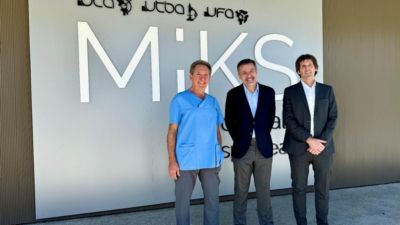 Equipo de la alianza entre Philips y MIKS