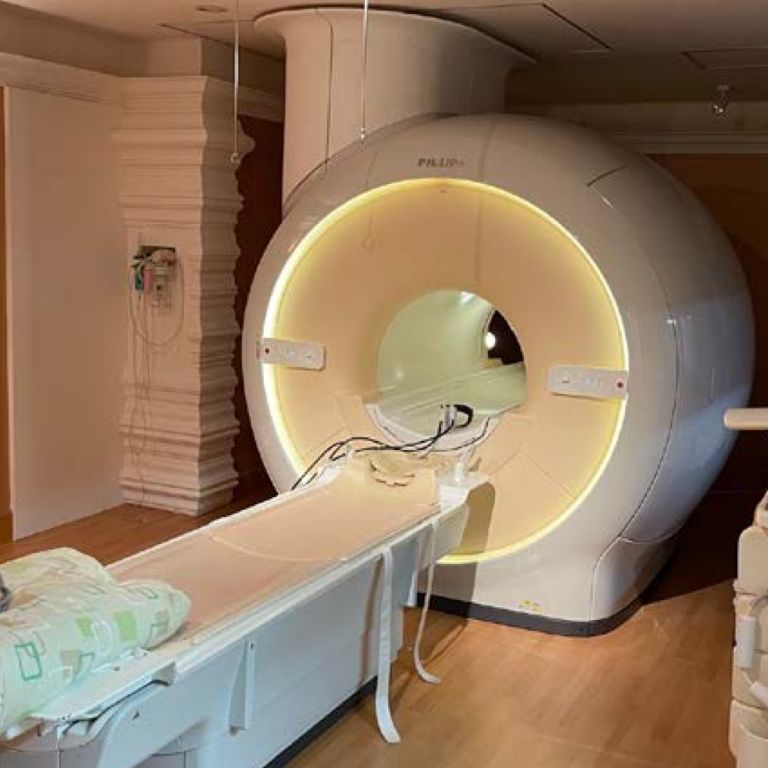 サーナイト　mri SIGNA Sprint 1.5T wide bore MRI scanner | GE HealthCare
