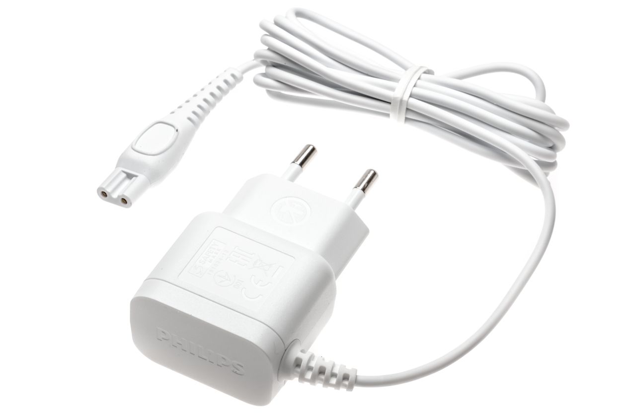 Connects your epilator to a mains socket