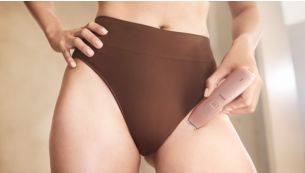 Shave, trim & shape bikini area with bikini trimming head.