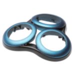 Održava glave za brijanje na mestu