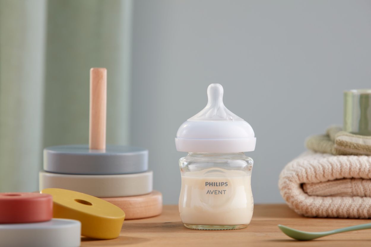 Philips Avent Natural Response SCY933/01 Glass feeding bottle 240ml buy  online Babystore.lv