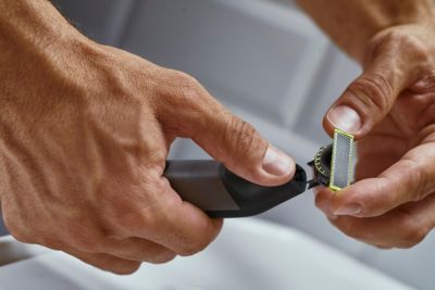 Müheloses Trimmen, Stylen und Rasieren jeder Haarlänge*