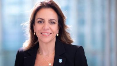 Carla Goulart Peron portrait