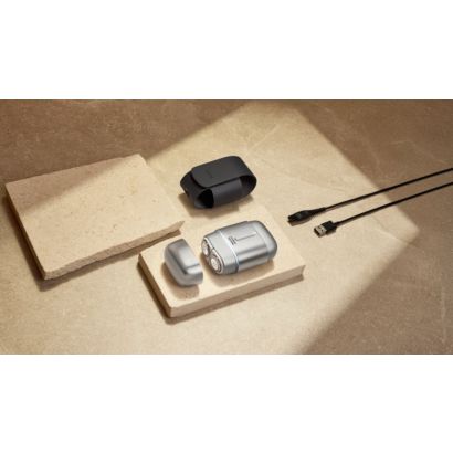 Comfortable close shave on the go