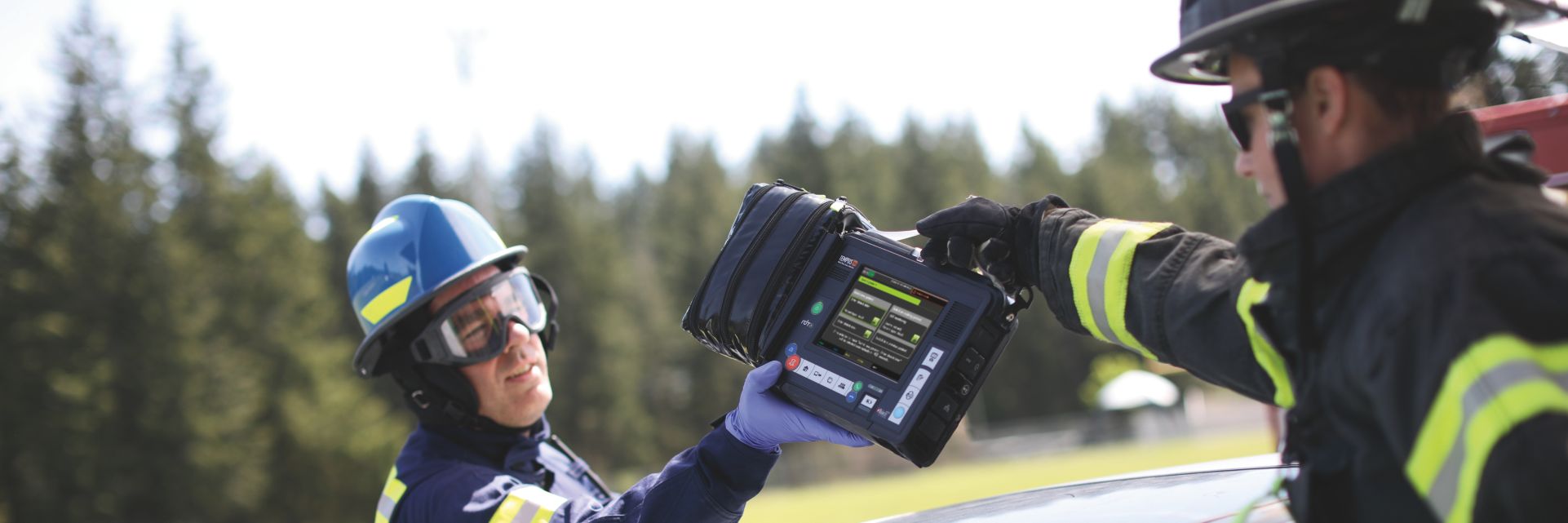 Professional monitor/defibrillators