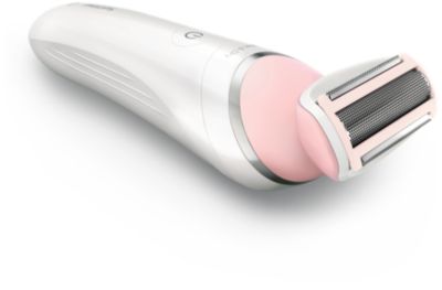 Glides smoothly for a skin friendly shave