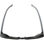 Enjoy two-player games in full screen