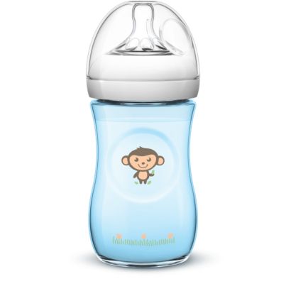 La forma más natural de alimentar con biberón